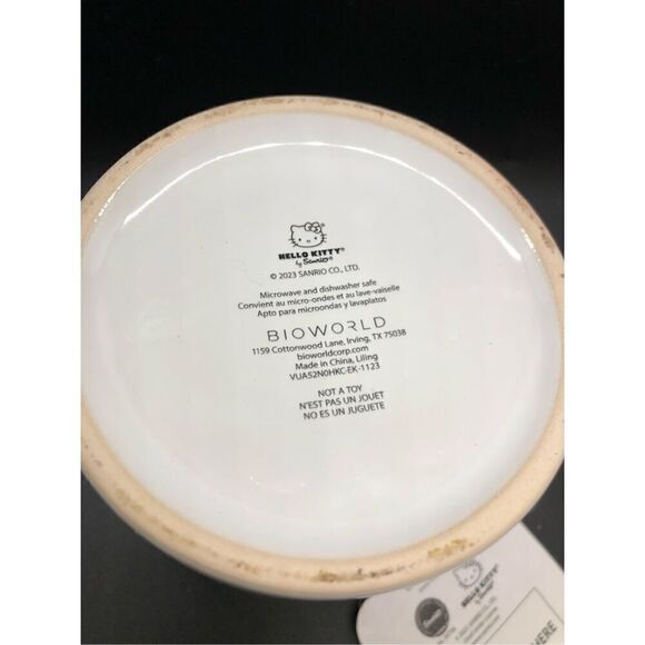 Hello Kitty NWT Heart Handle Mug Coffee Tea Cup For Valentines - Picture 14 of 16